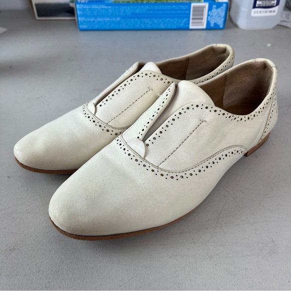 FRYE Women’s Terri Perf Slip On Antique White Sz 6M - Picture 4 of 9